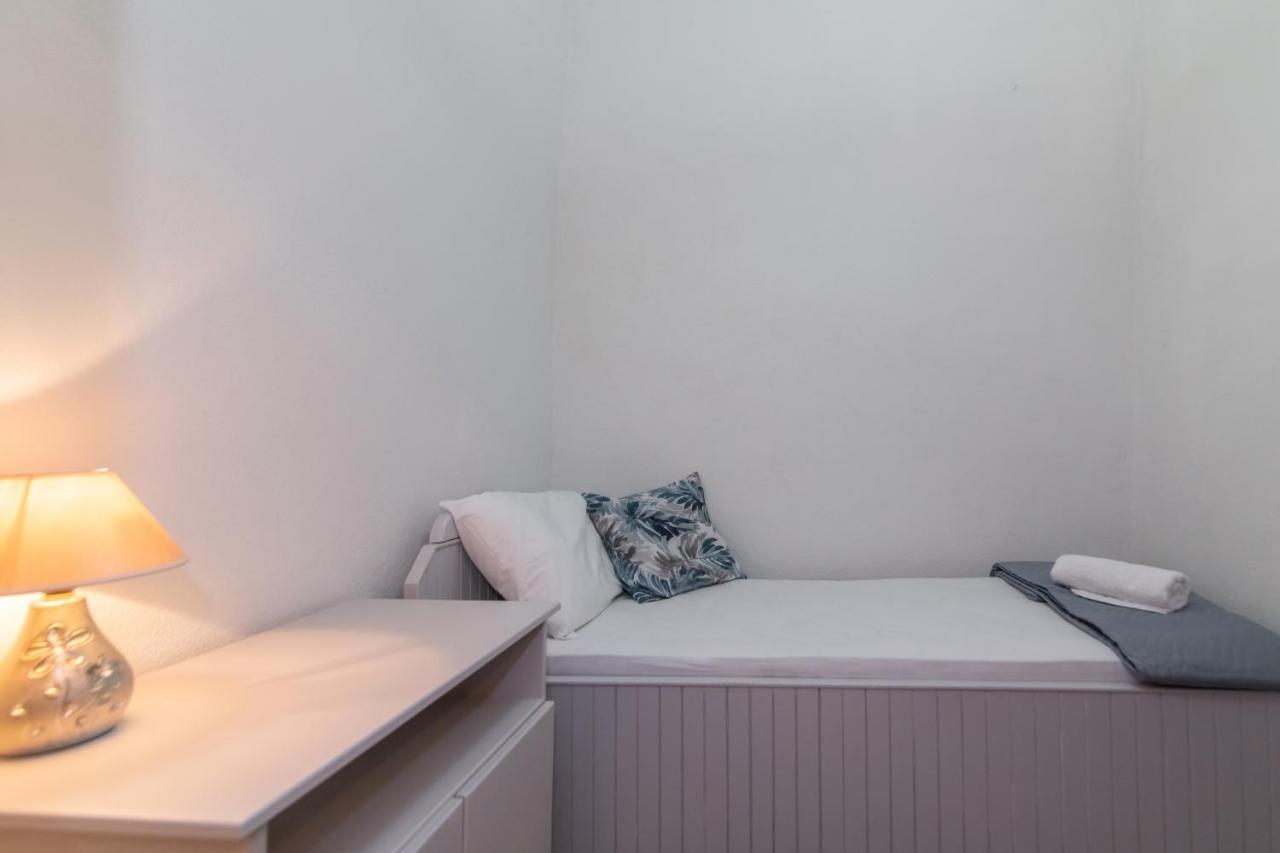 Myroviglia Ysternia Villa Istérnia Eksteriør billede