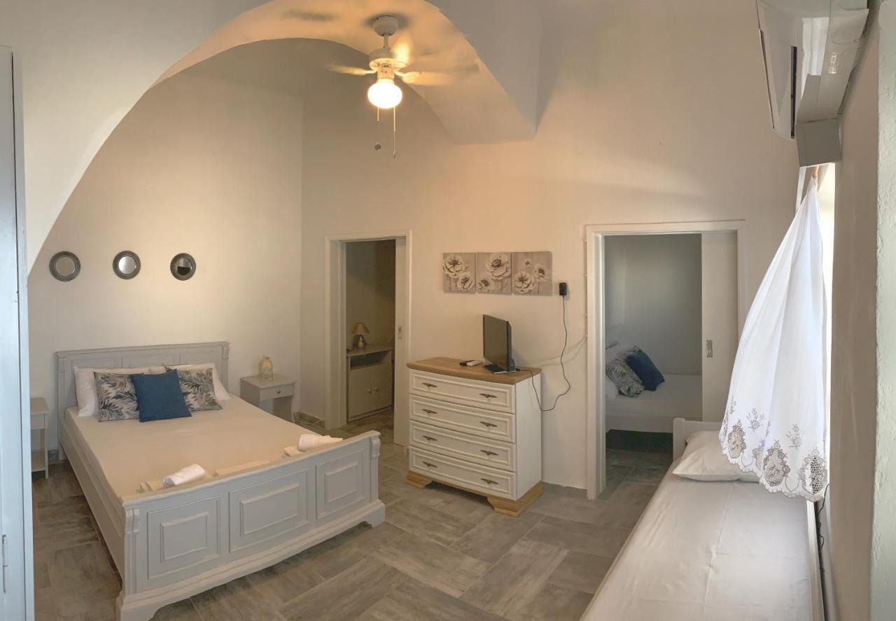 Myroviglia Ysternia Villa Istérnia Eksteriør billede