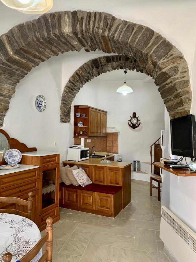 Myroviglia Ysternia Villa Istérnia Eksteriør billede